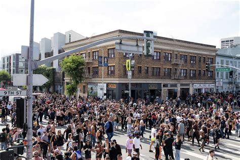 folsom street parade|The Guide to San Franciscos Folsom Street Fair